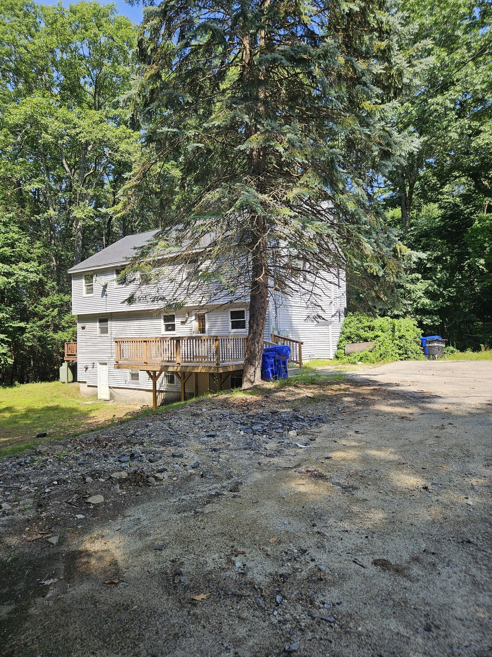Photo 37 of 94 Wason Rd, Hudson, NH 03051