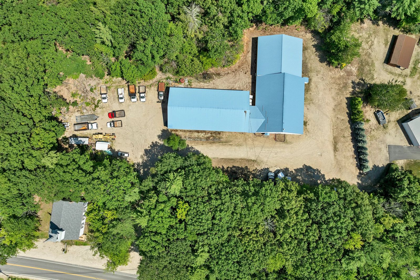 Photo 1 of 147 Middle Rd, Tuftonboro, NH