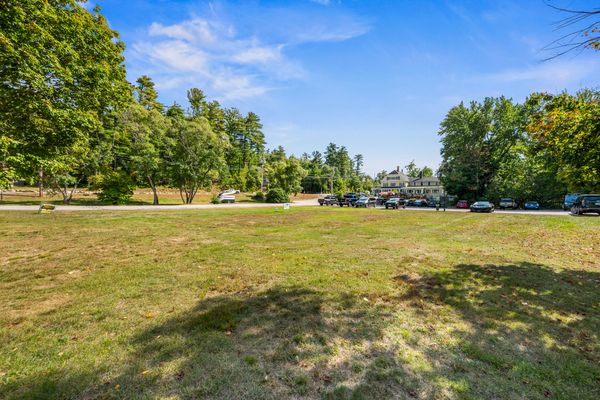 3360 - 3378 White Mountain Hwy