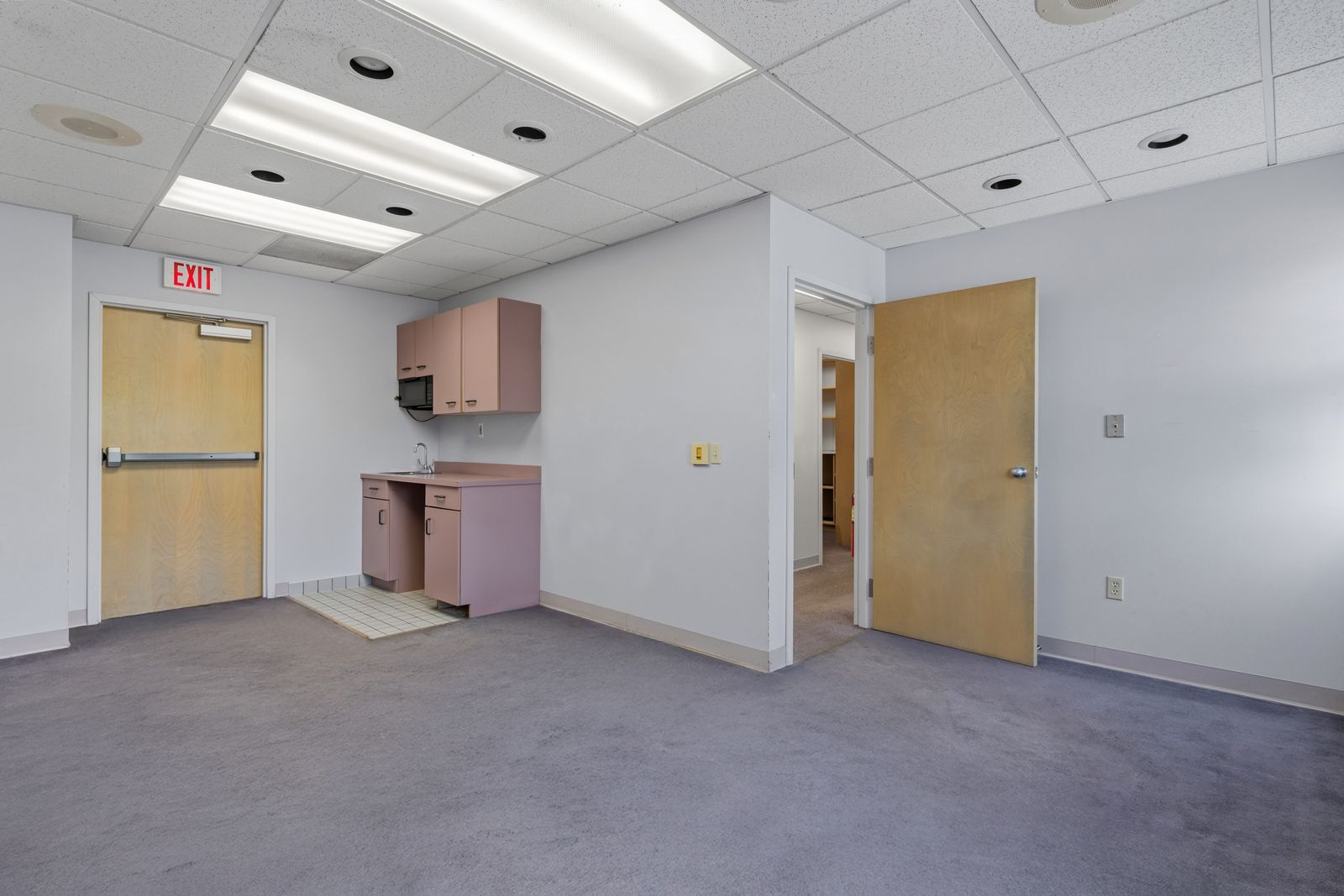 Photo 19 of TurnKey Office in Prime Location
