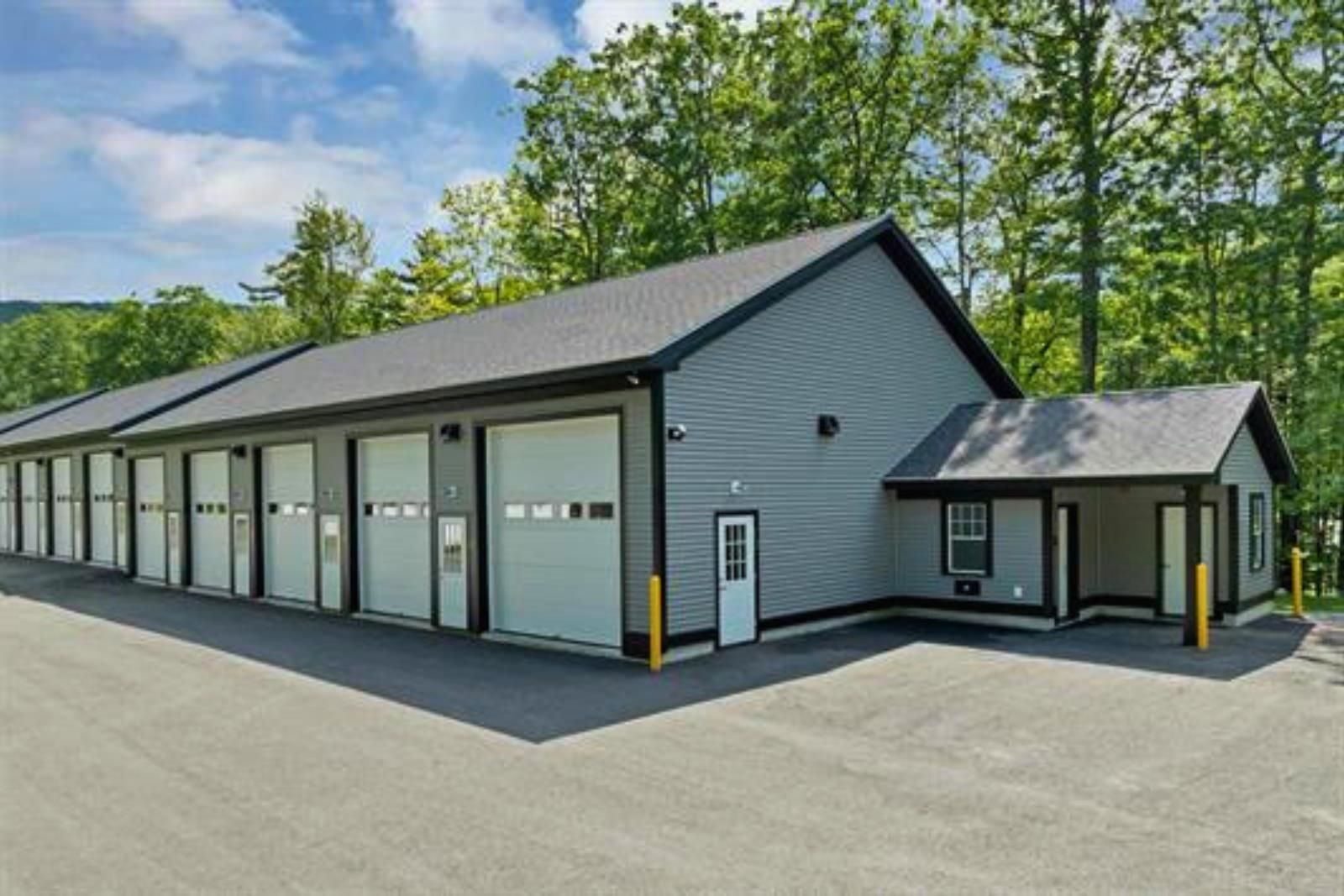 Photo 5 of Lake Shore Storage Condominiums