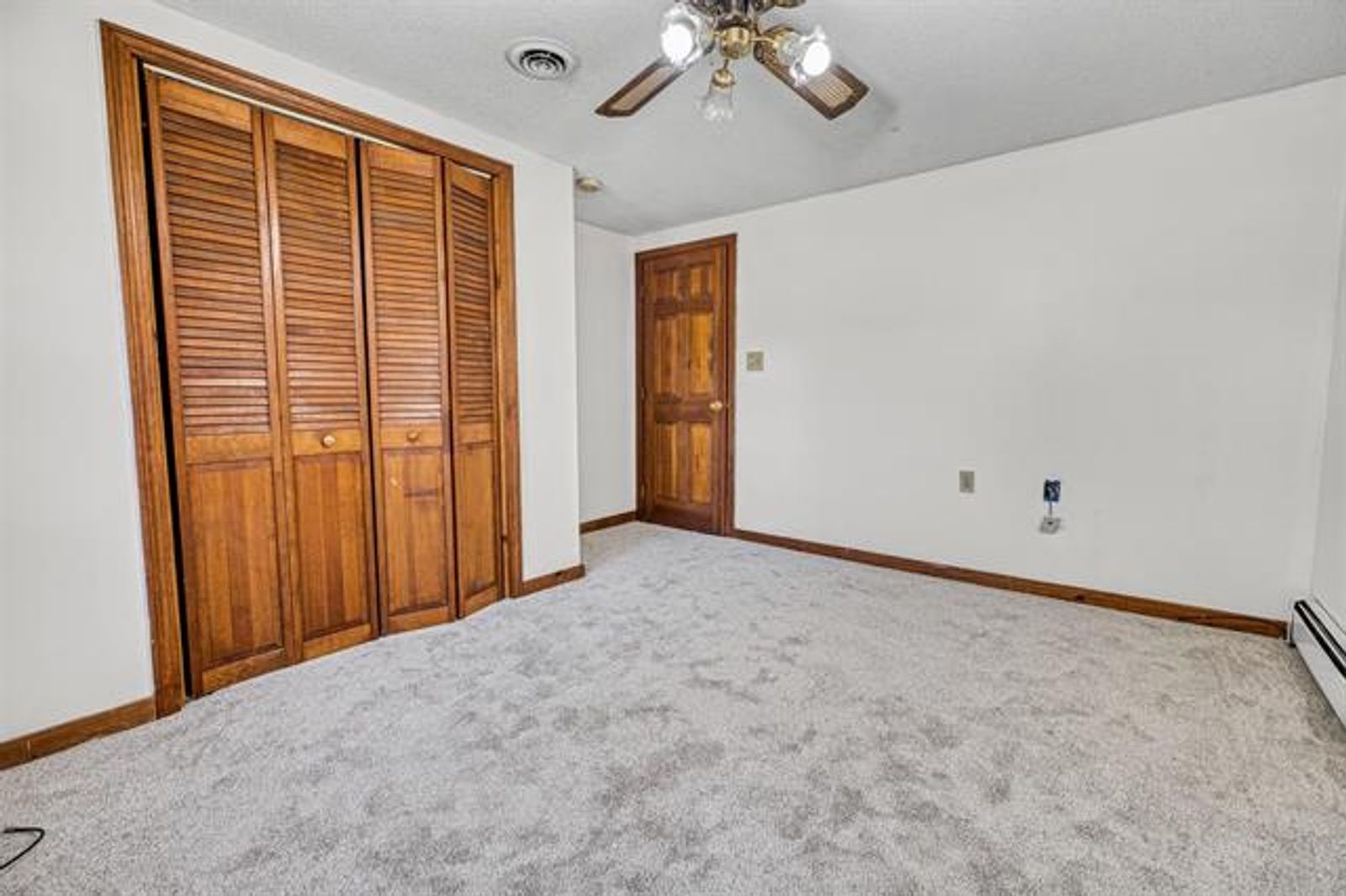 Photo 21 of Single Family with Detached 3-Unit Apartment Building!