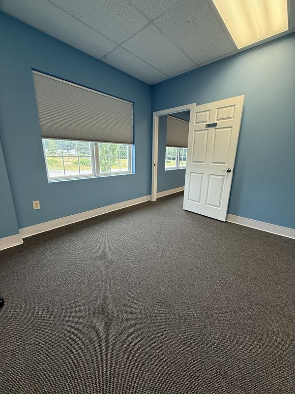 285 Calef Highway