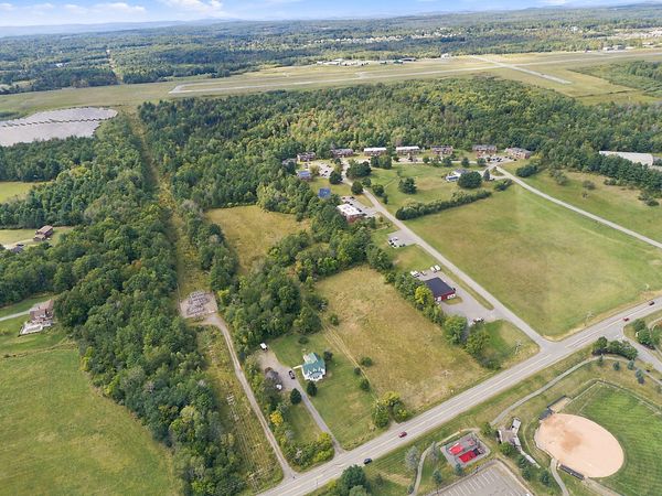 235 W River Rd Waterville