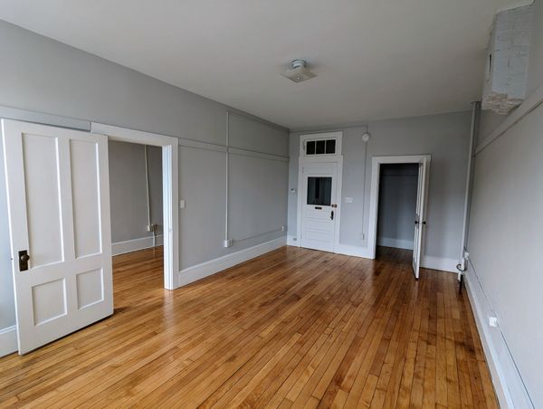 92 Front Street
