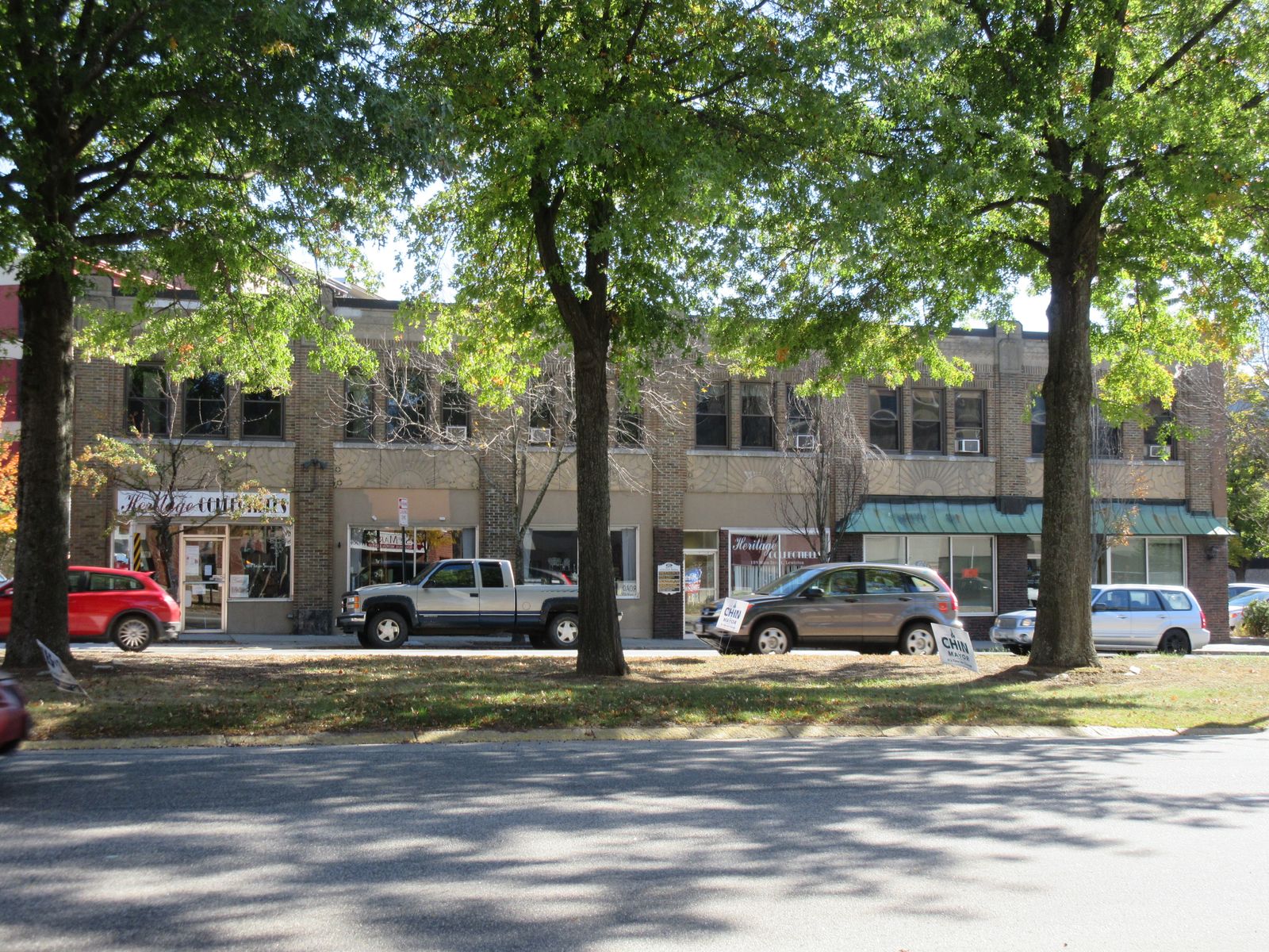 Photo 9 of 183 Main St
