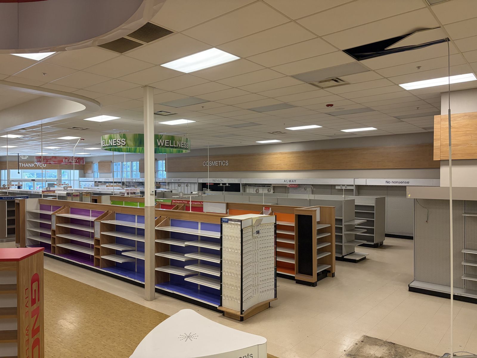 Photo 7 of Former Rite-Aid For Lease