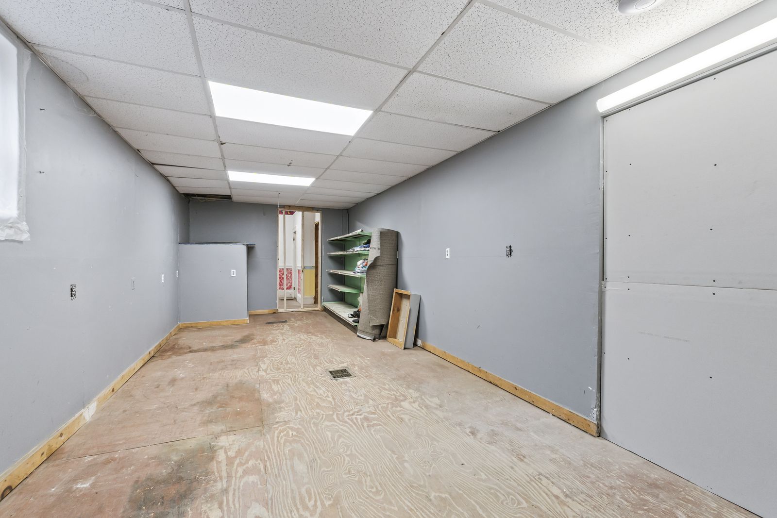 Photo 56 of 680 Maine Avenue, Farmingdale, ME, 04344