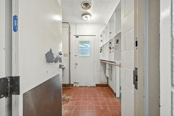10 Pet Haven Ln