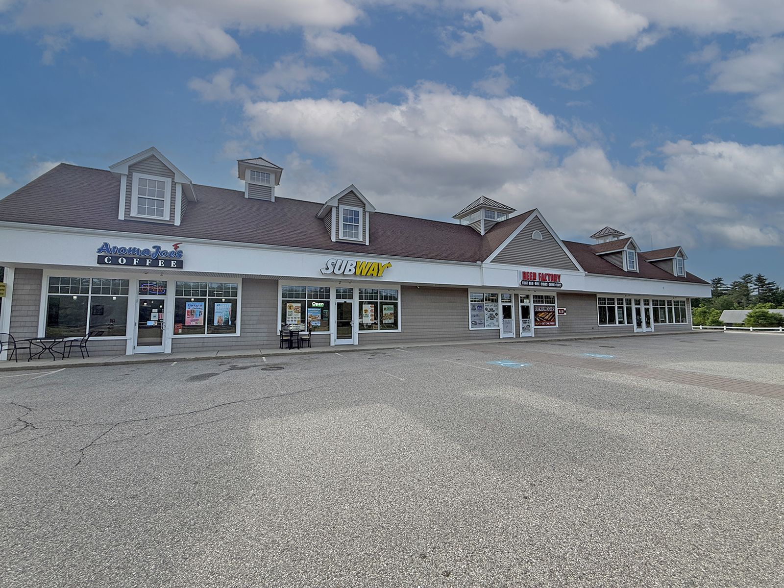 Photo 8 of 71 Calef Hwy