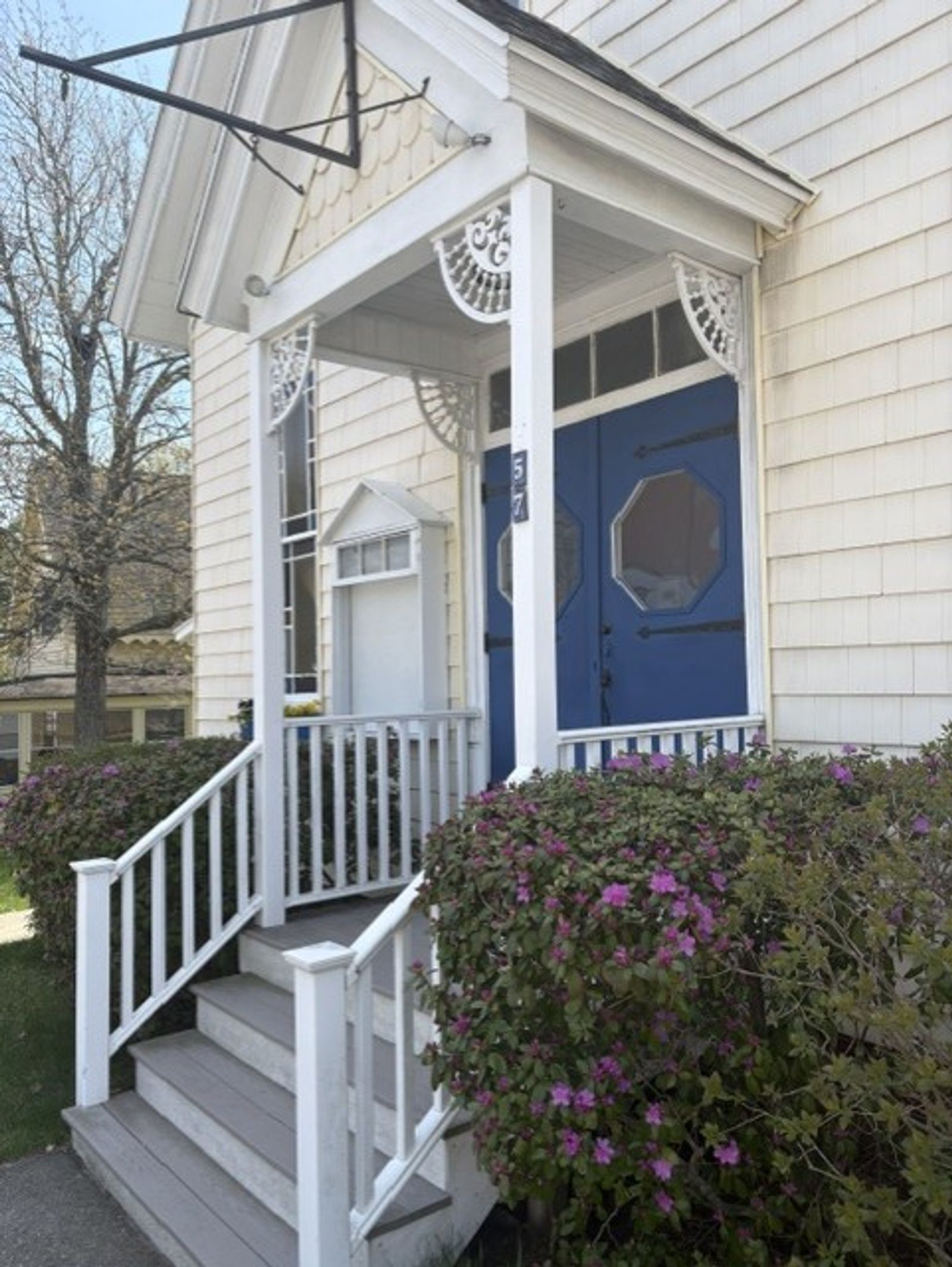Photo 7 of 57 Saco Ave