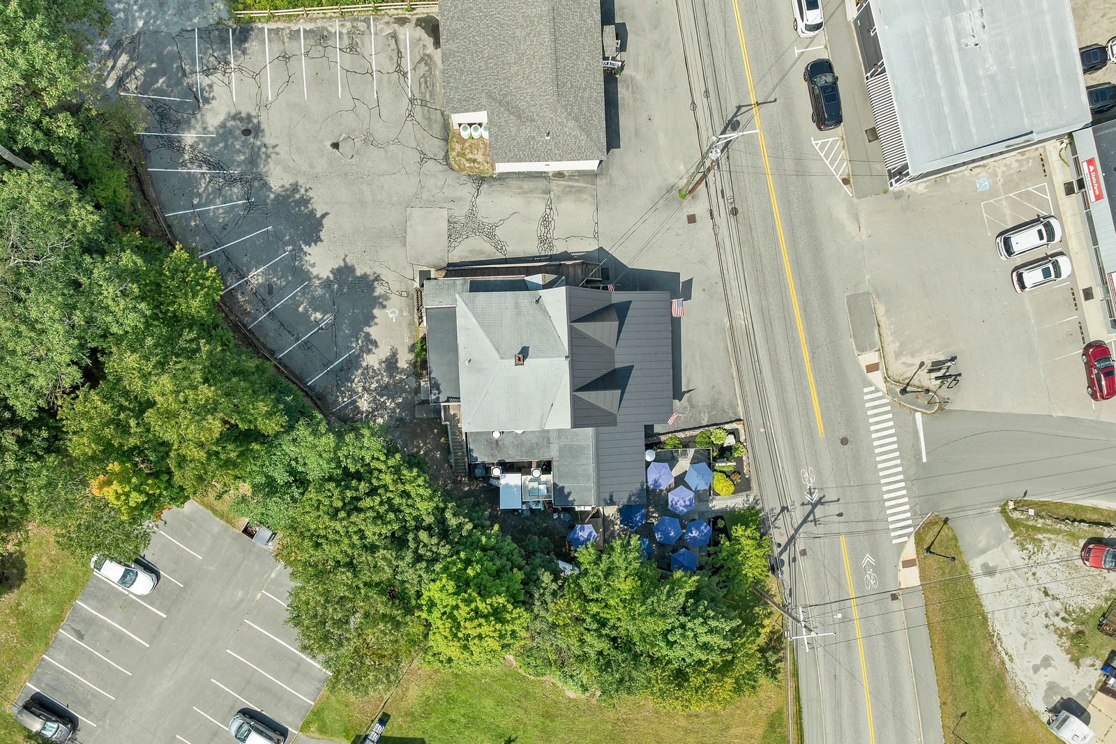Photo 2 of Putnam's Waterview Restaurant