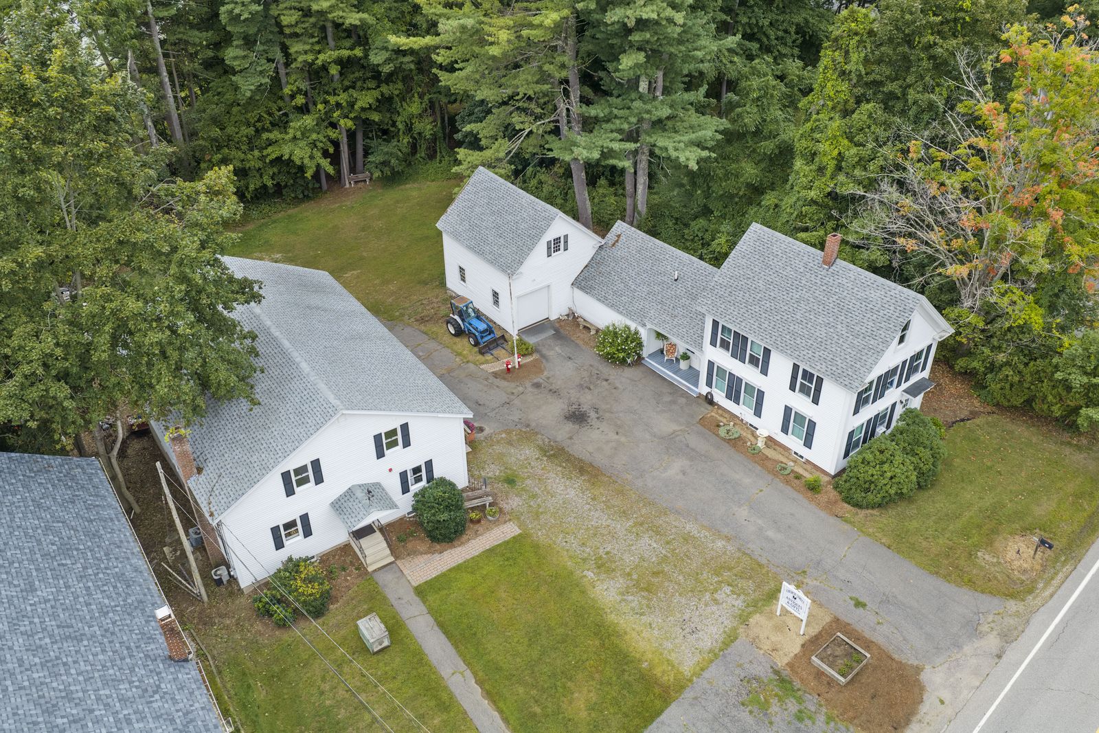 Photo 14 of Prime Commercial/Mixed-Use Opportunity with Residential Income Potential