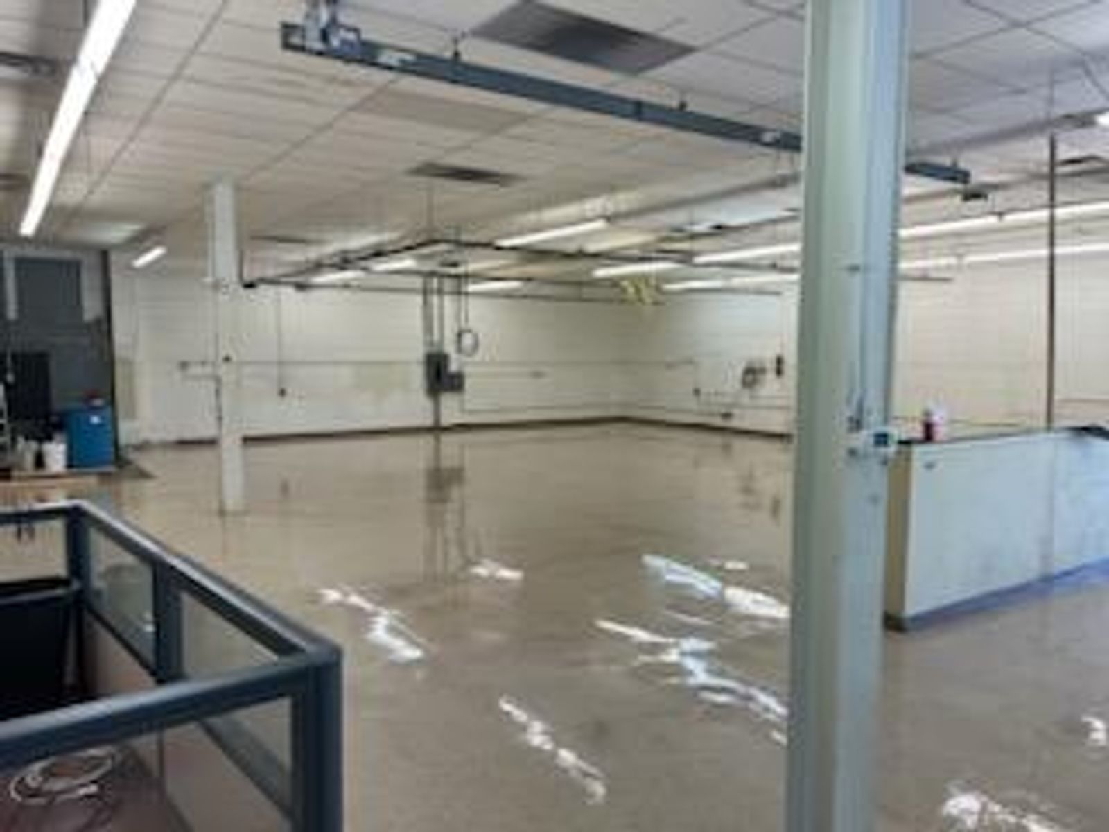 Photo 4 of Unit 1