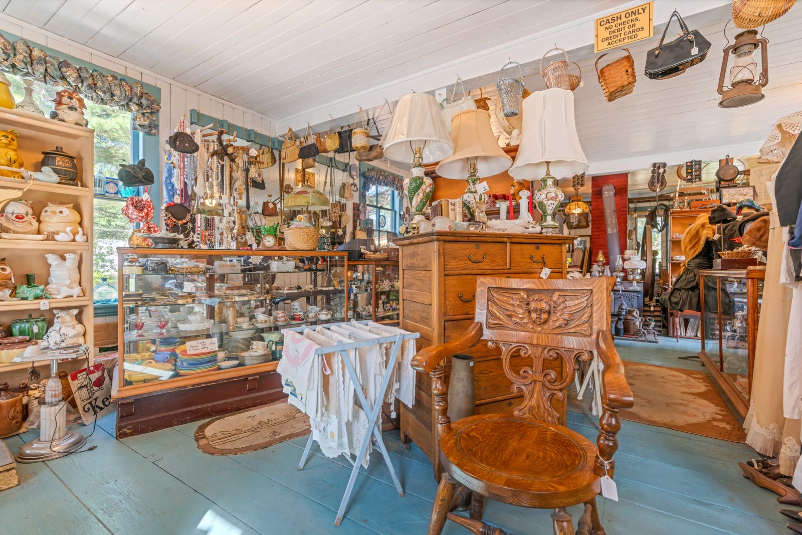 Photo 8 of Turn Key Antique Shop