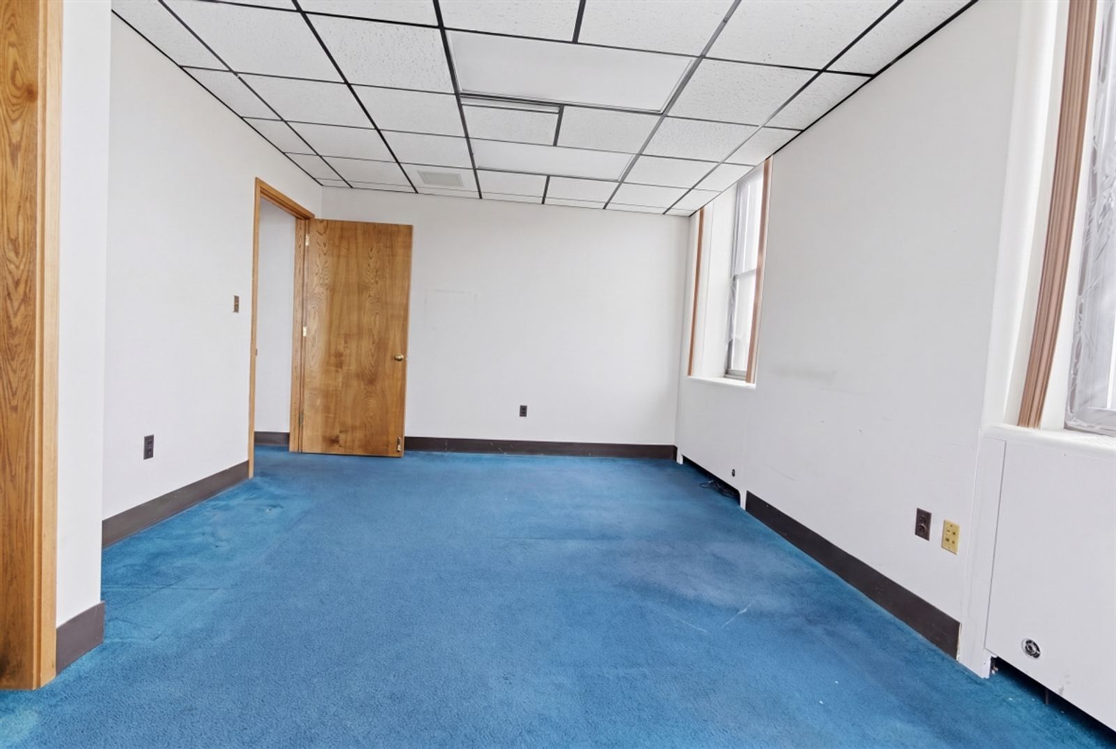 Photo 61 of 35 Ash Street