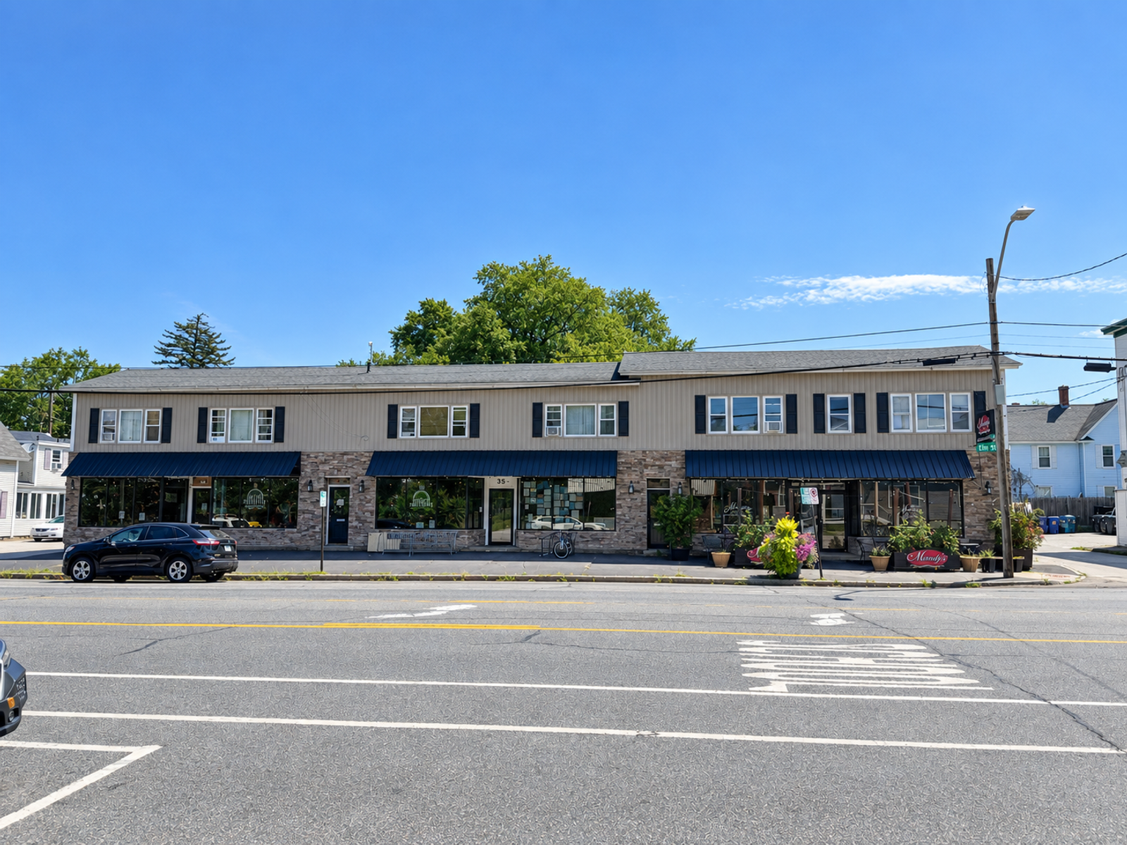 Photo 1 of Mixed-Use | 13,998SF