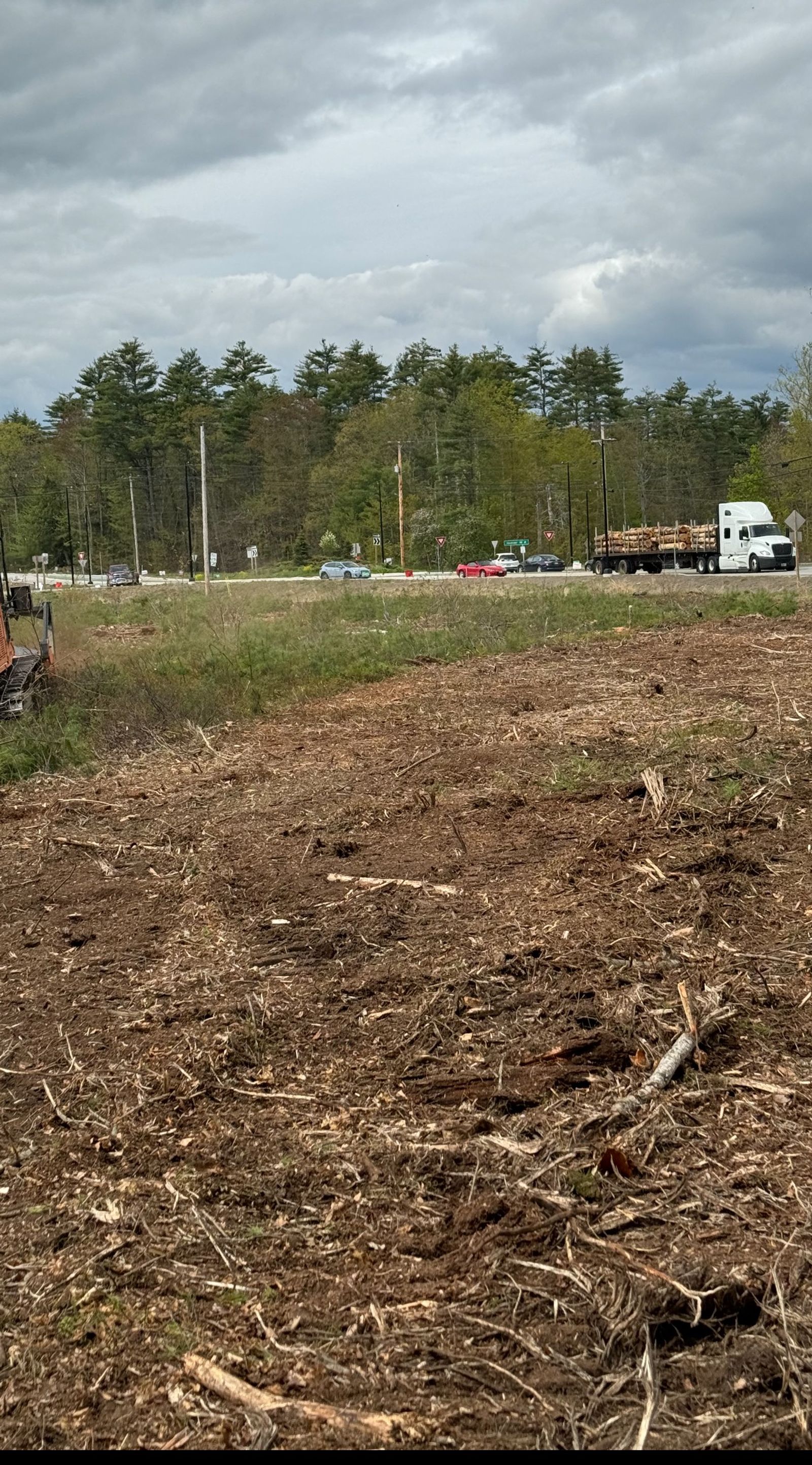 Photo 3 of 820 Ossipee Trail W