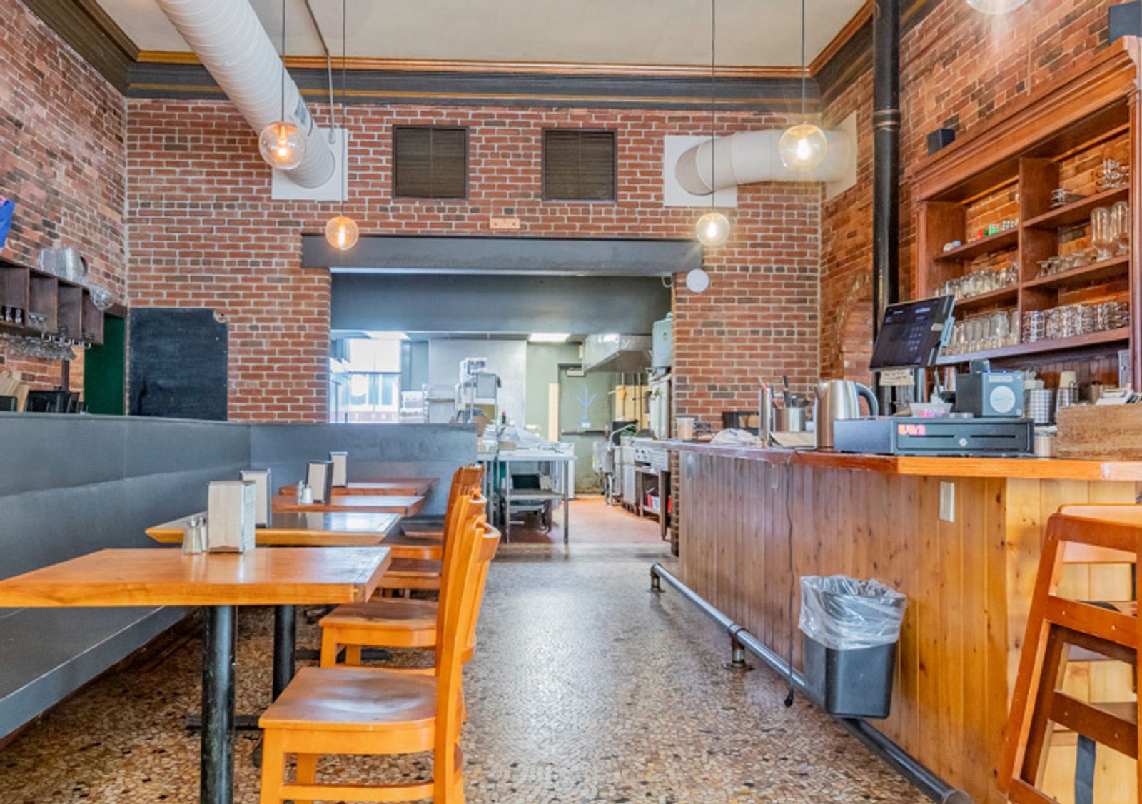 Photo 8 of Restaurant For Lease