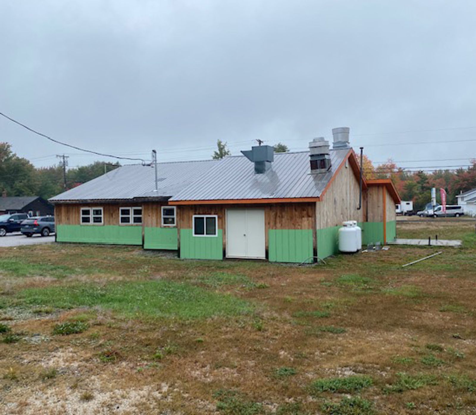 Photo 3 of Retail Building For Sale