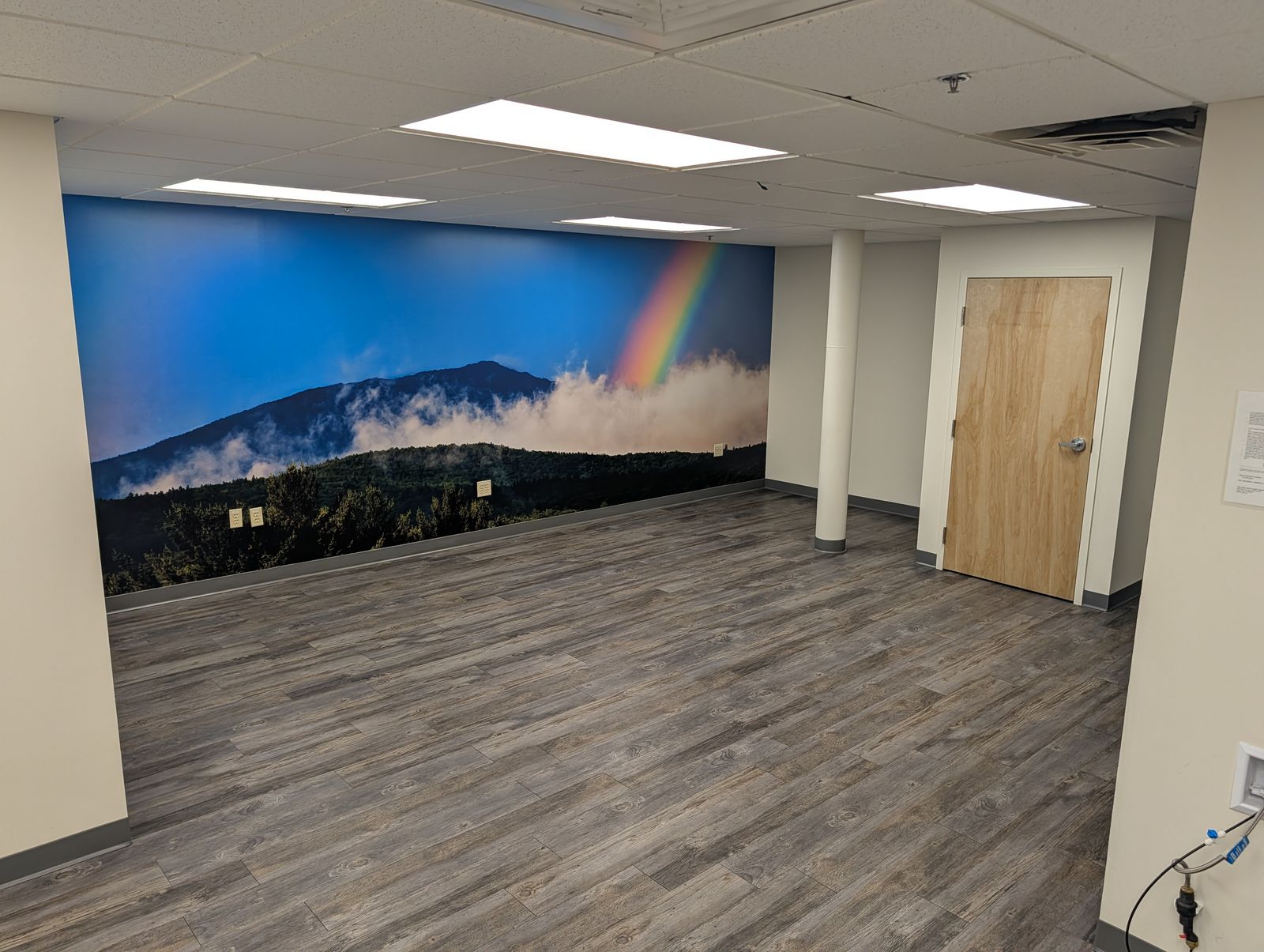 Photo 9 of Class A Office Suite Available For Lease