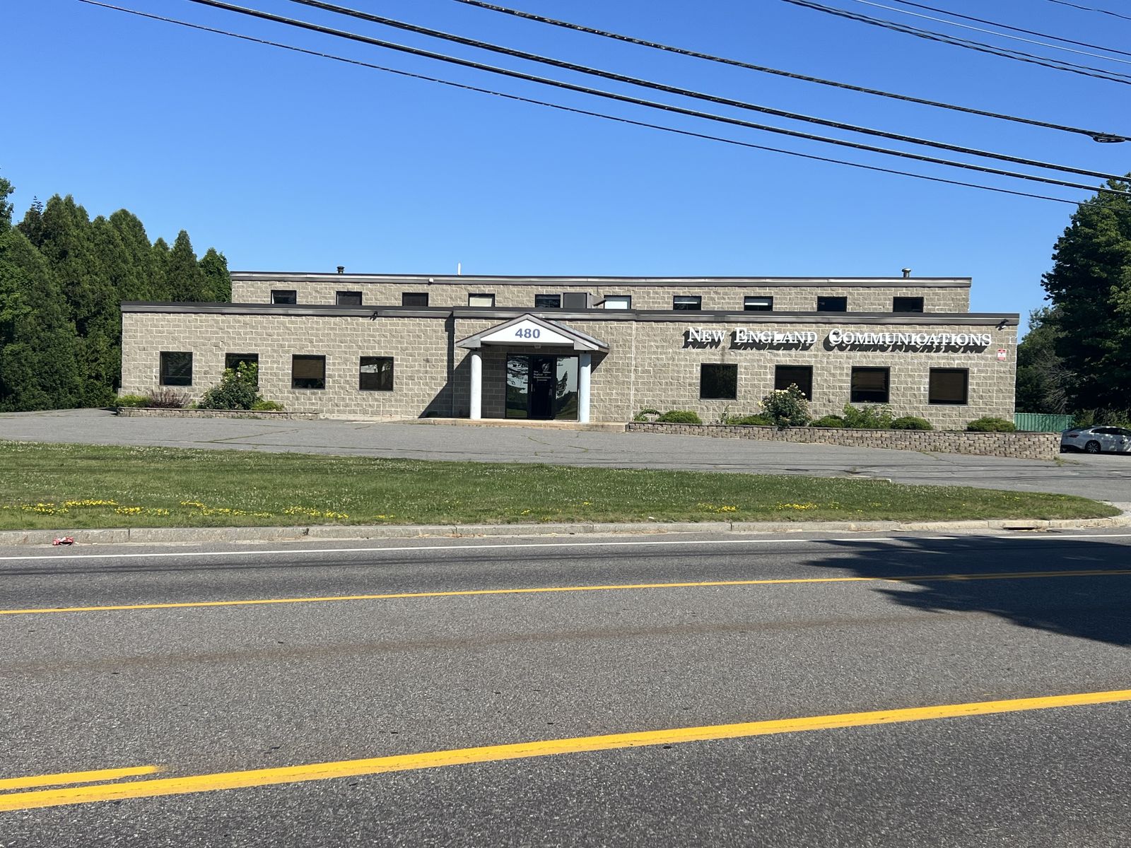 Photo 1 of Office/Warehouse For Sale