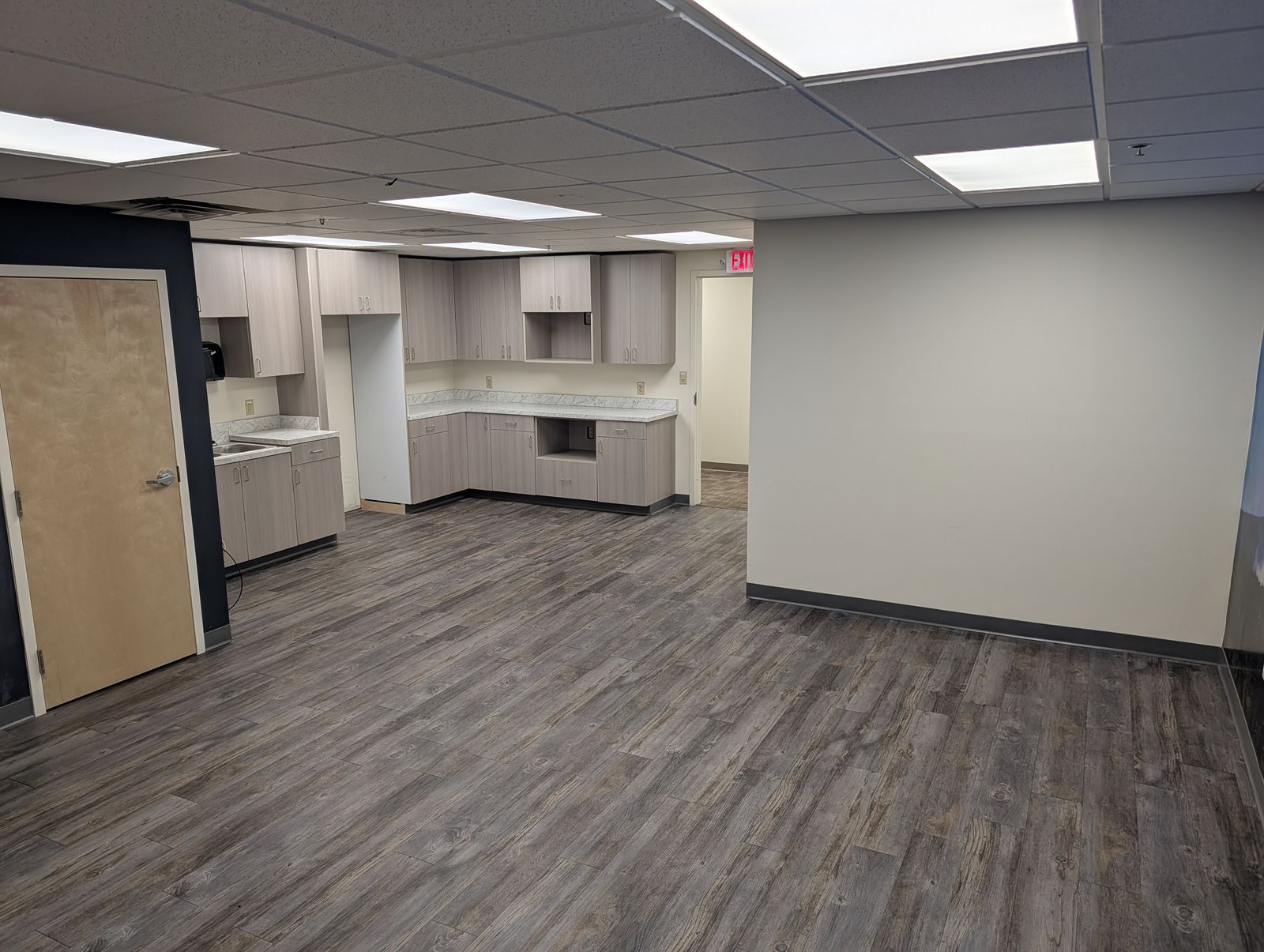 Photo 10 of Class A Office Suite Available For Lease
