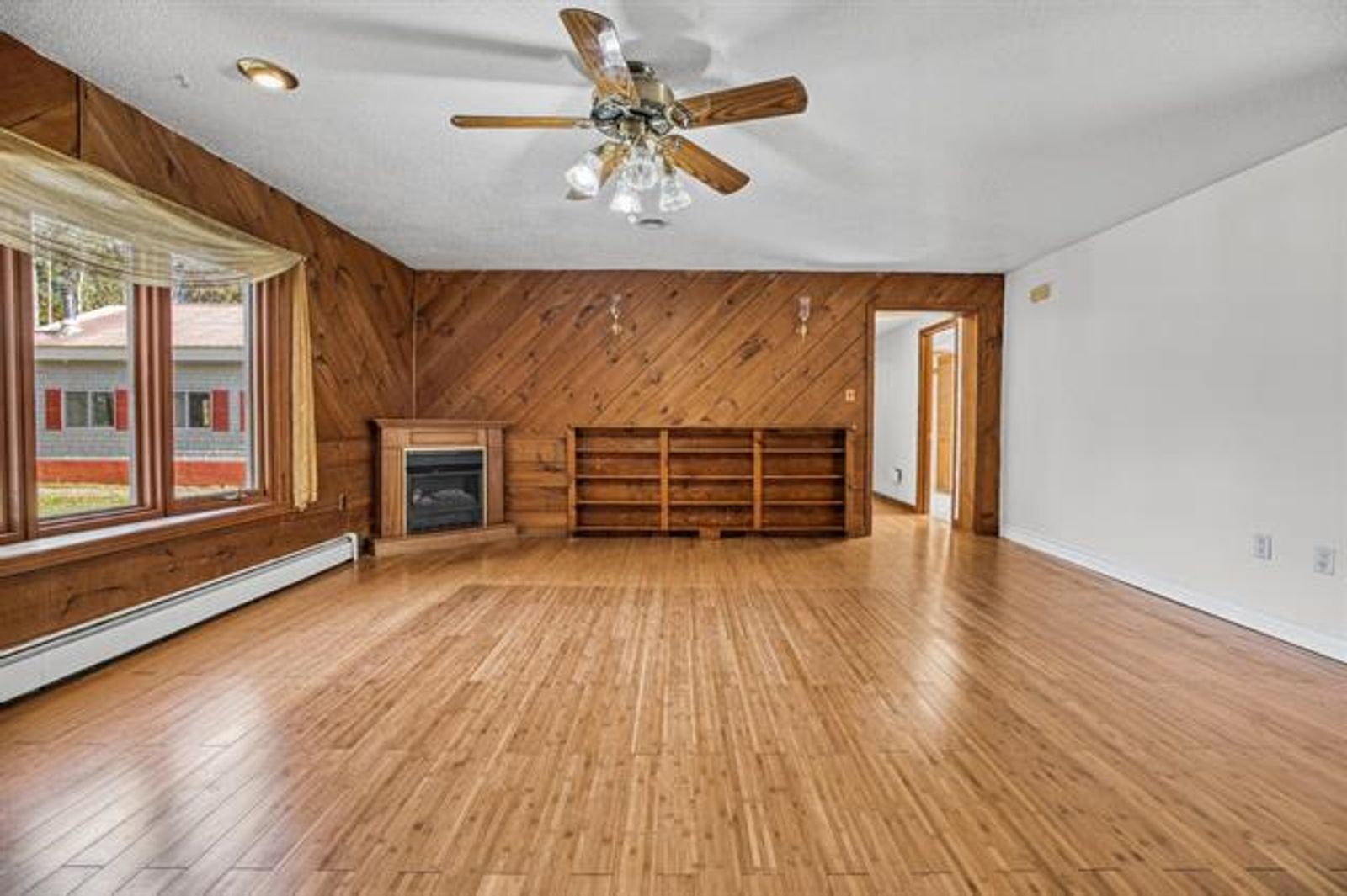Photo 35 of Single Family with Detached 3-Unit Apartment Building!