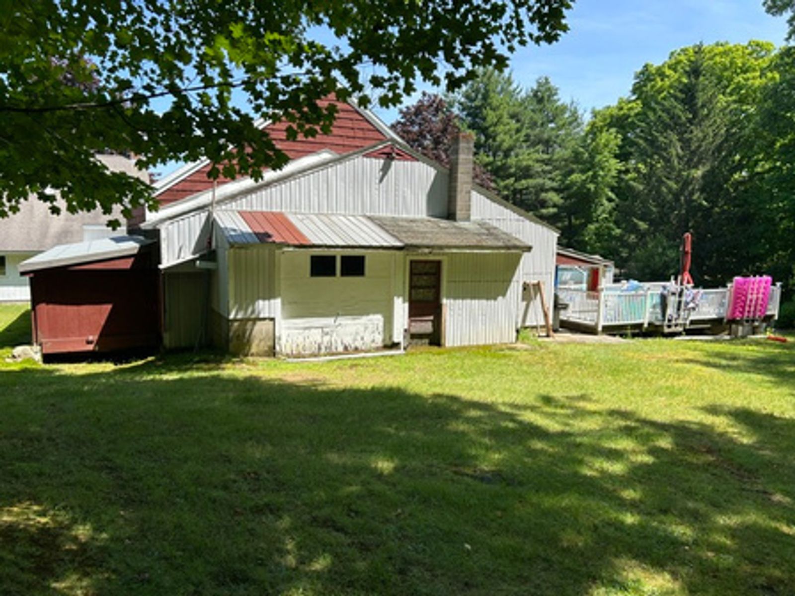 Photo 8 of 256 E Main Street