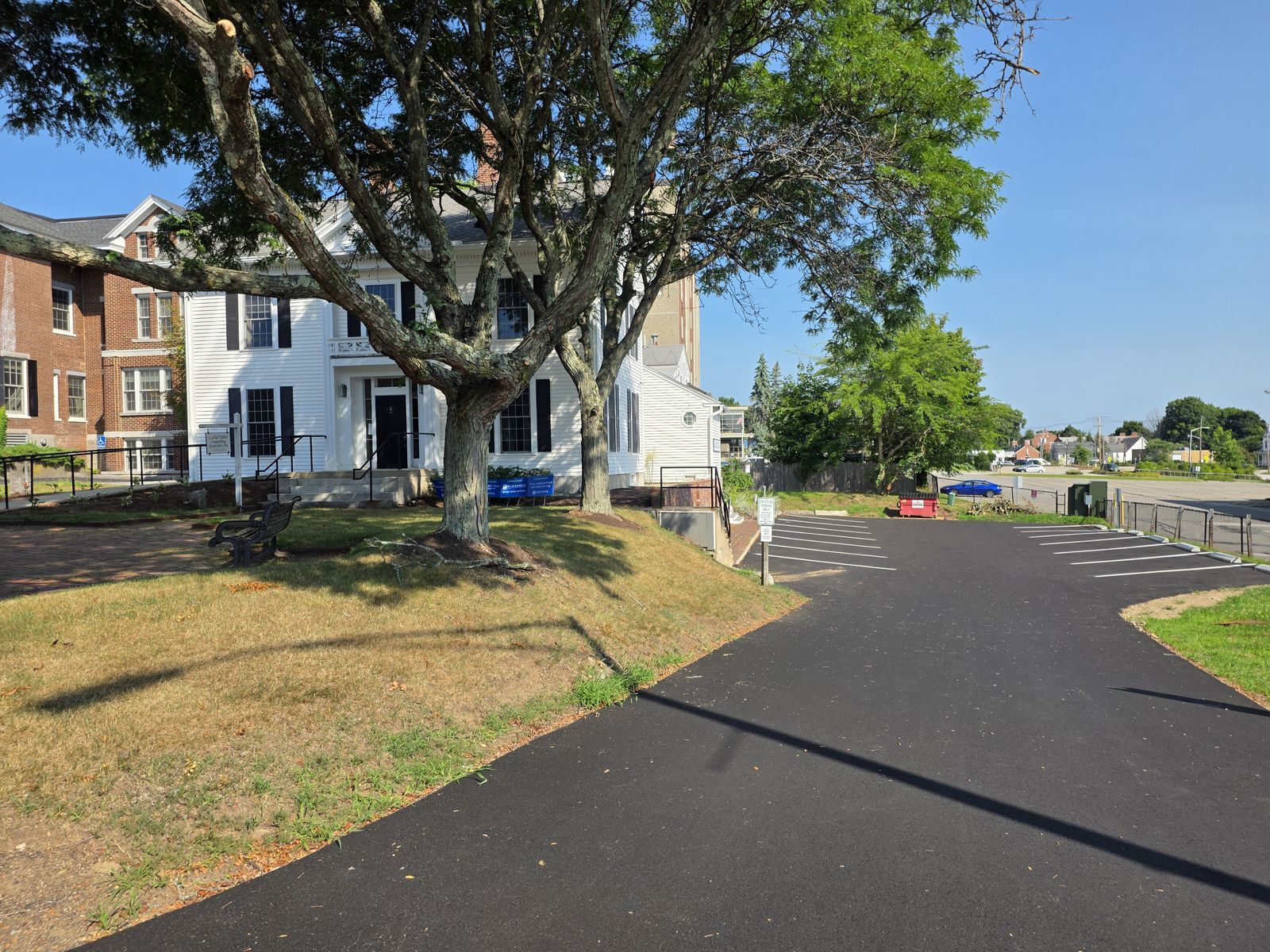 Photo 10 of 8 Centre Street