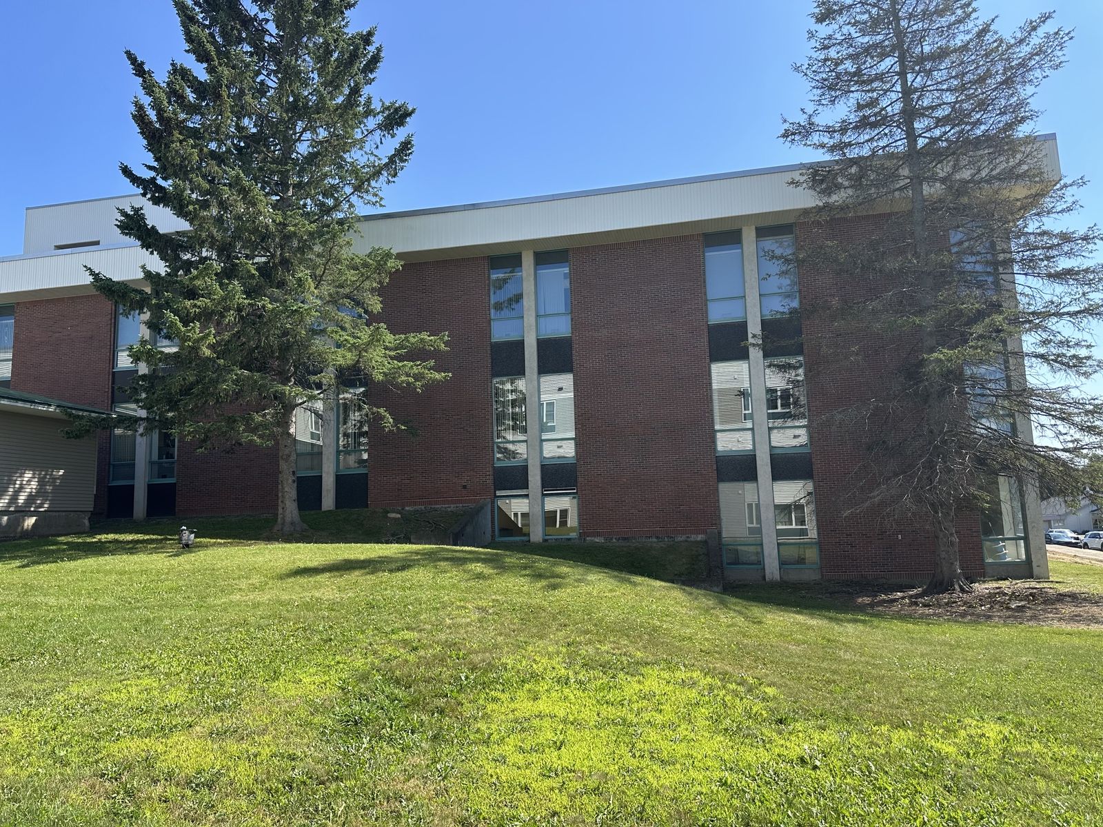 Photo 9 of Exceptional Commercial investment opportunity/ Solid State and Federal tenant base Houlton, Maine.