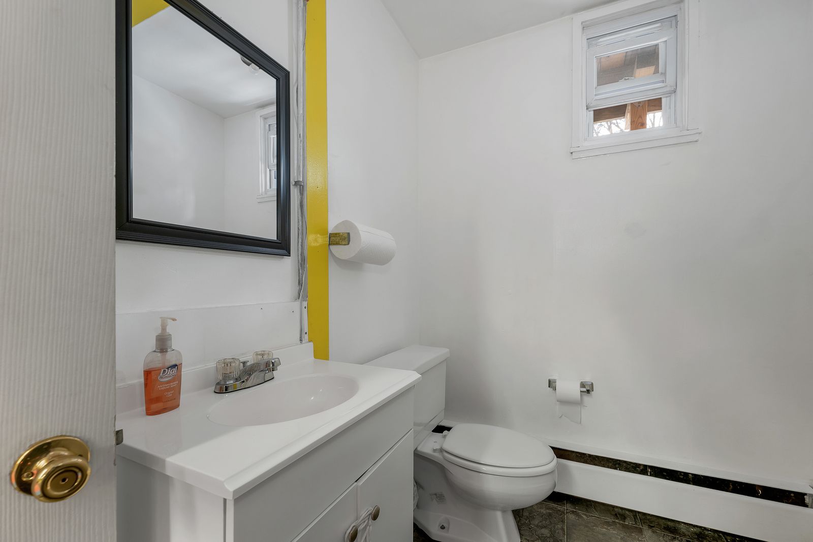 Photo 33 of 160 Amory St