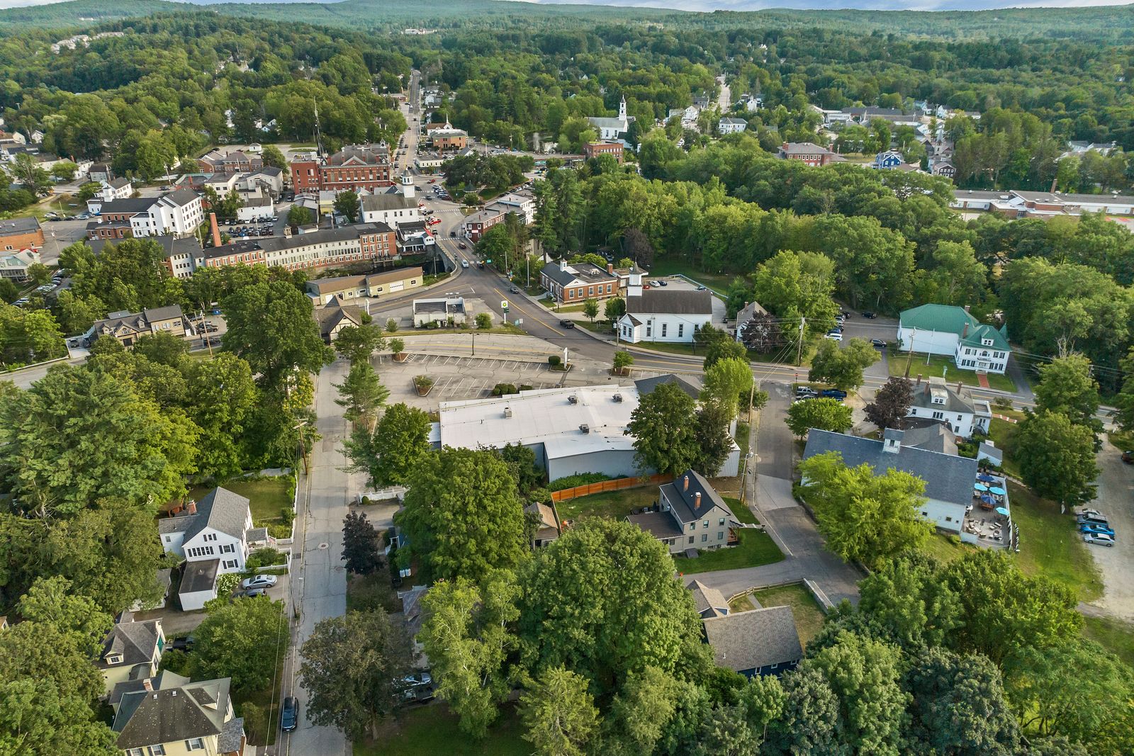 Photo 97 of 15 Mont Vernon St