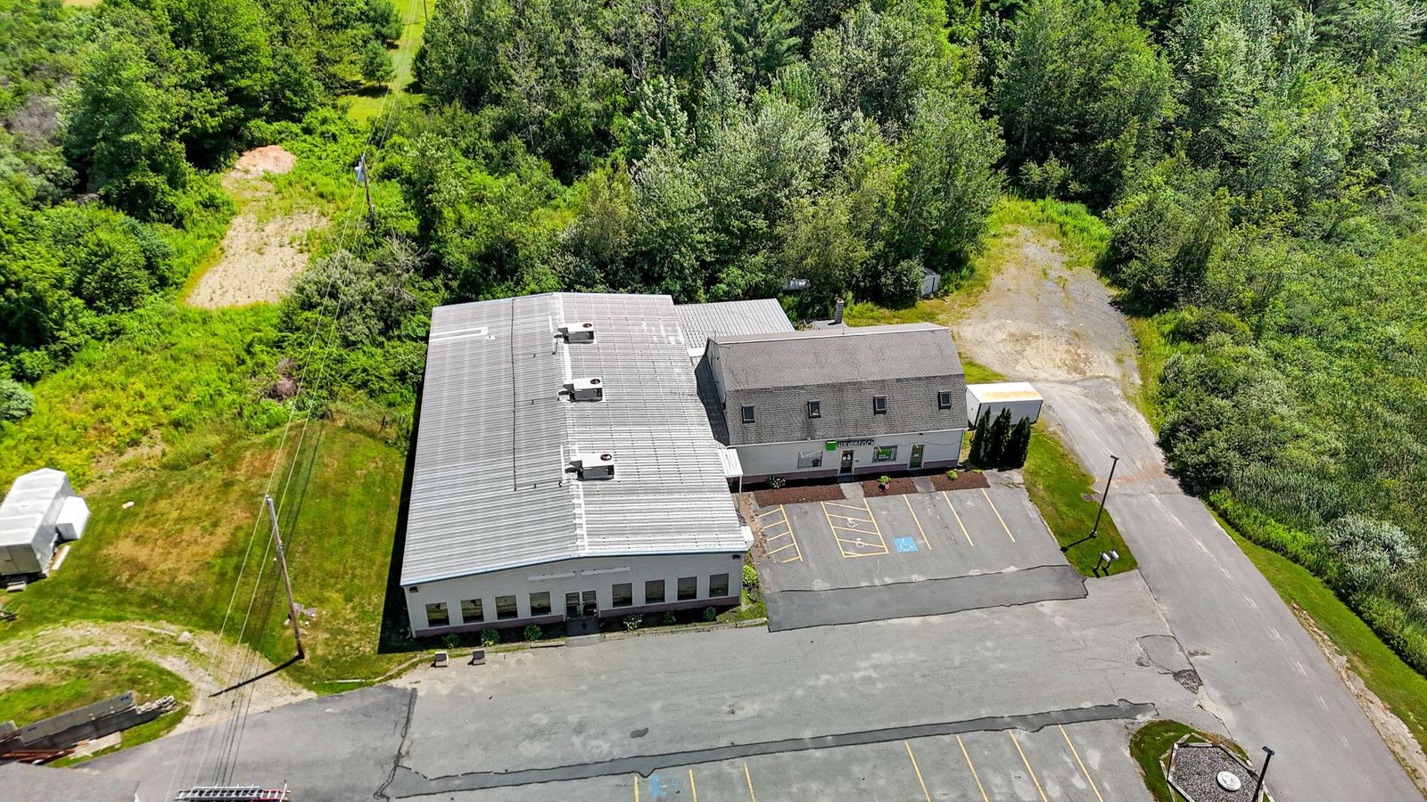 Photo 8 of 104 Lincolnville Avenue
