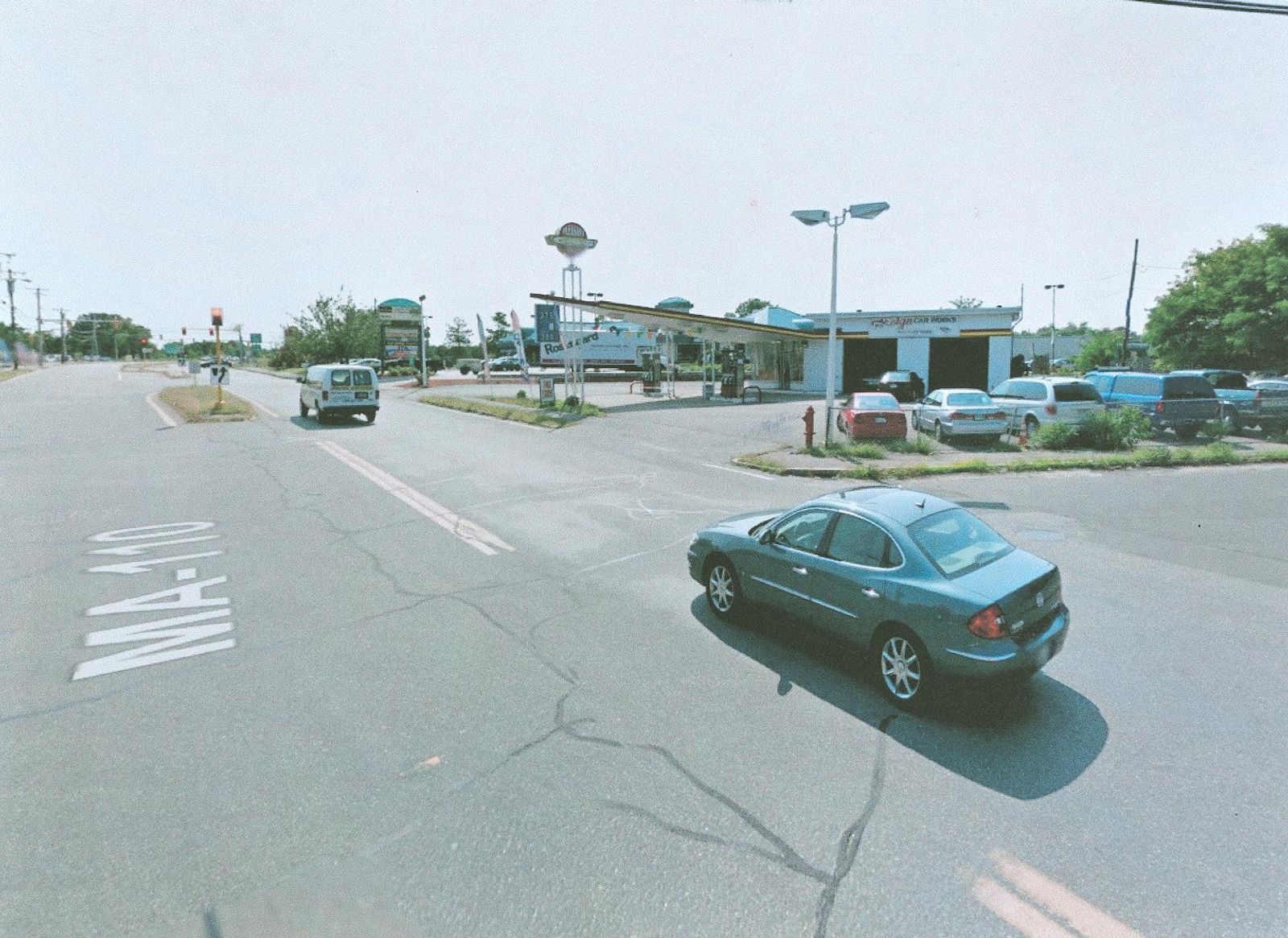 Photo 2 of Existing Service Gas Station with 2-Bays