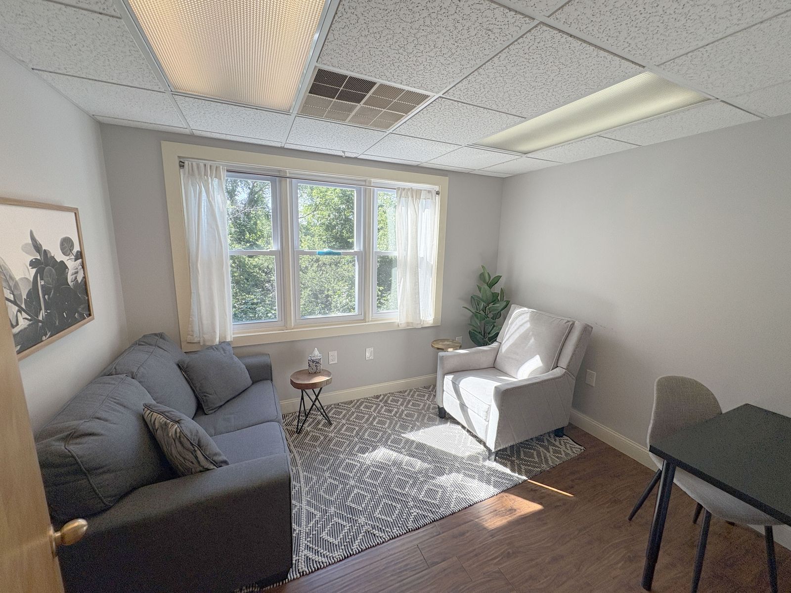 Photo 4 of 535 Ocean Avenue