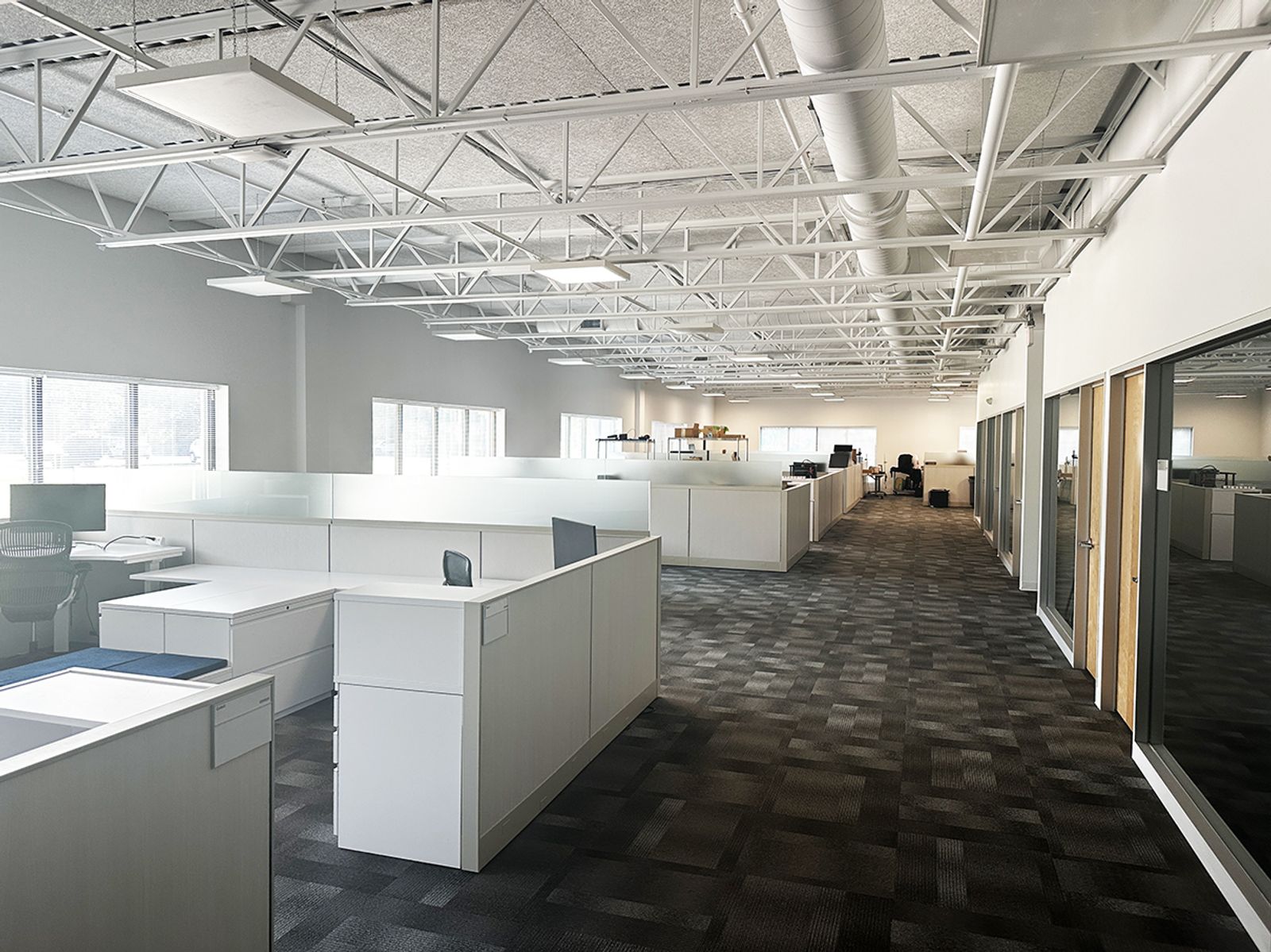 Photo 3 of SUBLEASE 31,908± SF Industrial