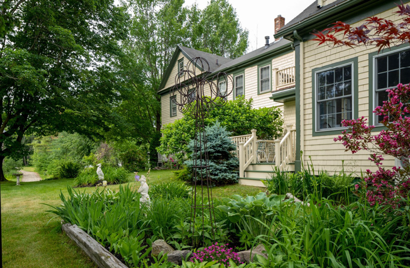 Photo 4 of 1802 House Bed and Breakfast