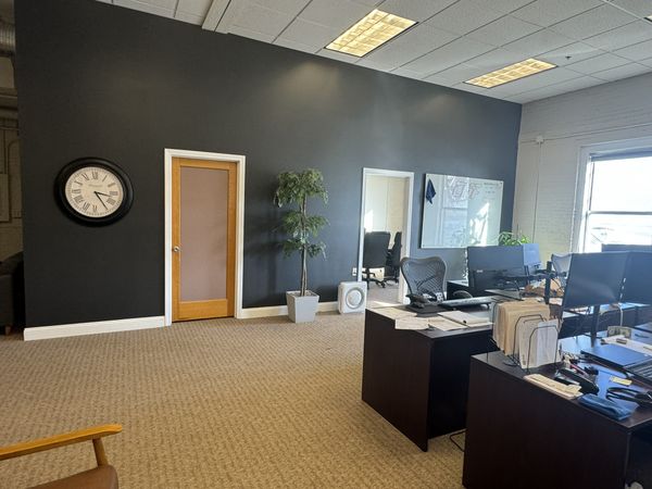 65 W Commercial Street