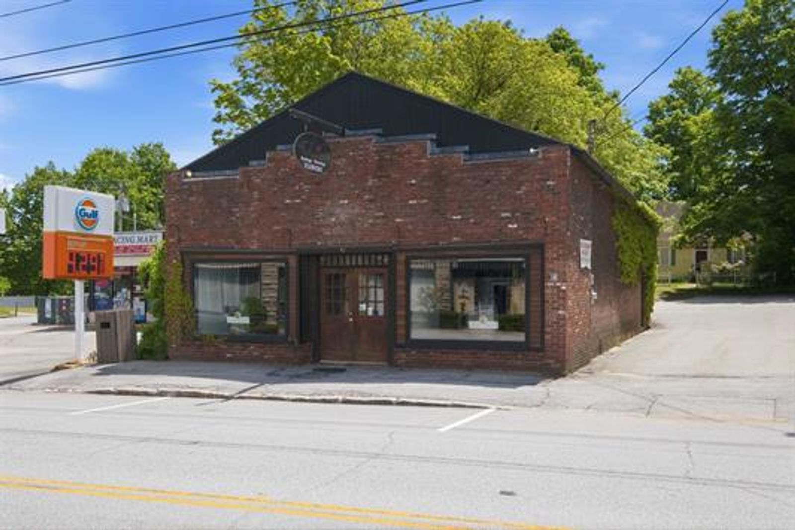 Photo 89 of 47 Main Street