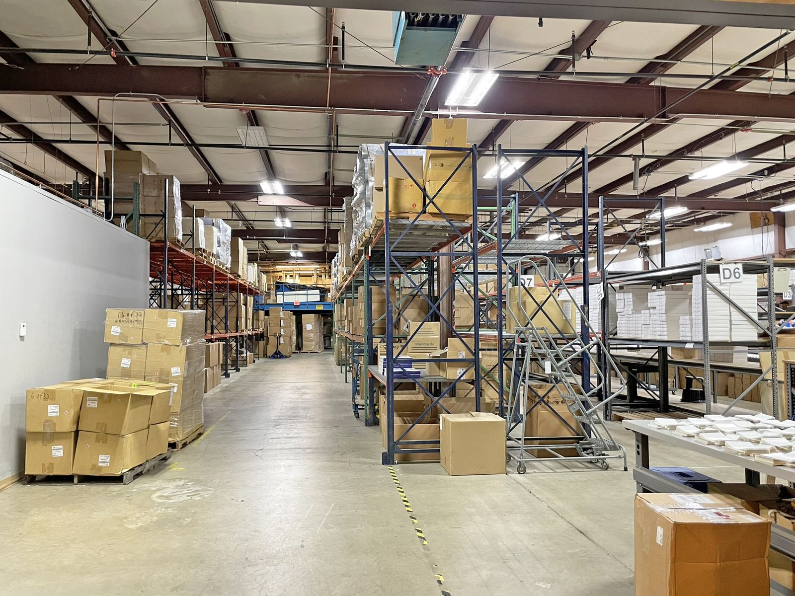 Photo 11 of 669 E Industrial Park Dr