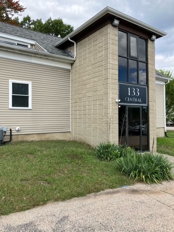 133 Central St Unit 2L Warwick RI