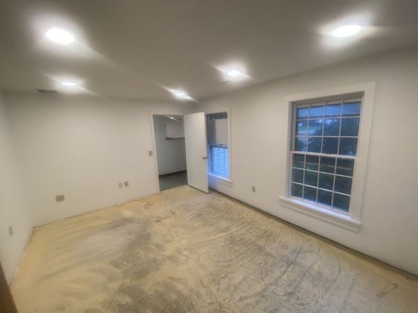 31 Old Nashua Rd