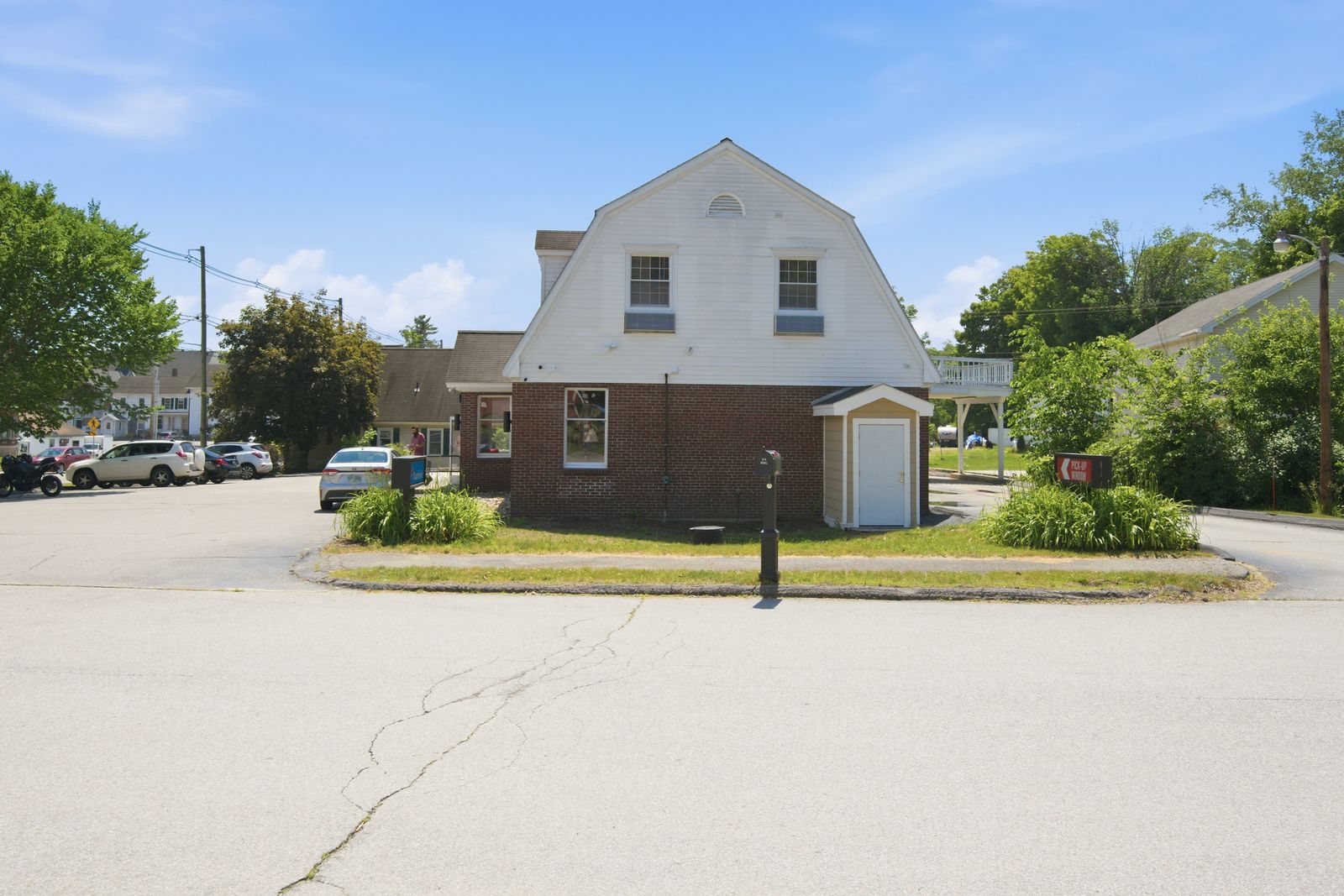Photo 9 of 53 W Main Street