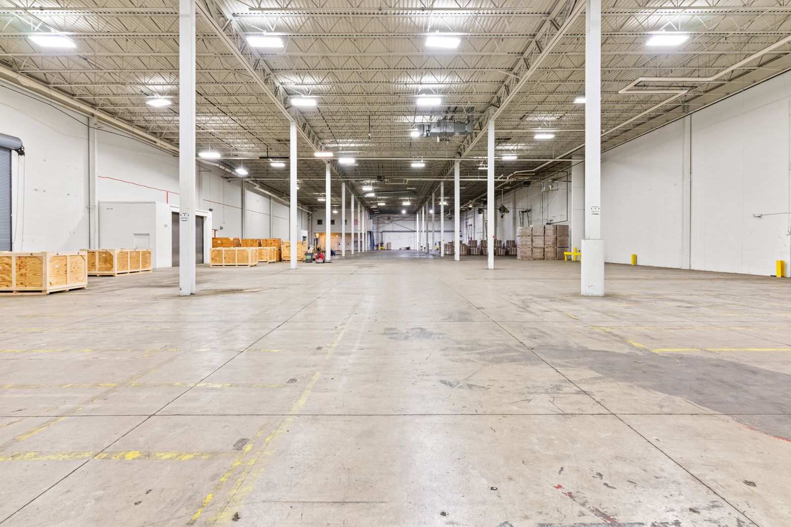 Photo 5 of Large Scale, High-Bay Warehouse
