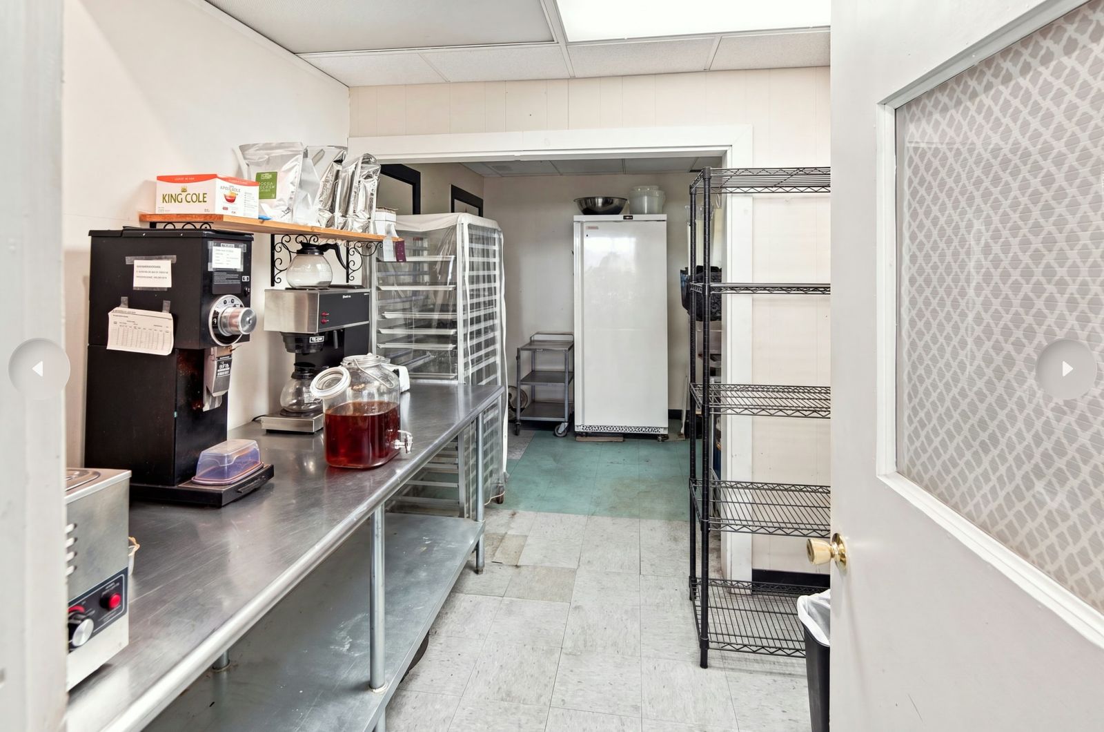 Photo 17 of REAL ESTATE AND BUSINESS FOR SALE