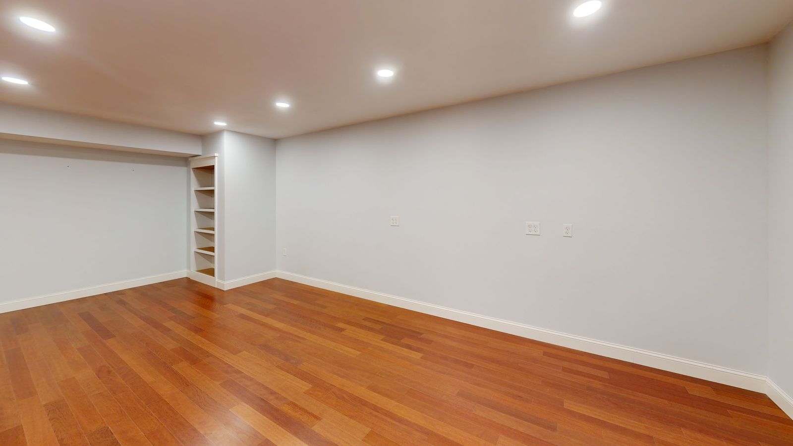 Photo 3 of Prime 1000 +/- Square Foot Office Space Available