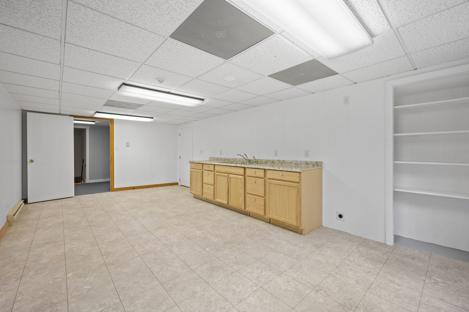 Photo 17 of Prime Commercial/Mixed-Use Opportunity with Residential Income Potential