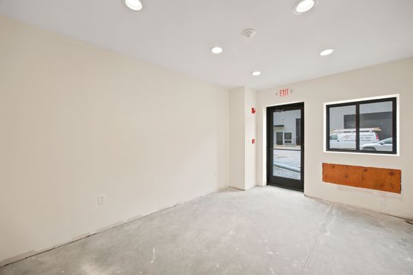 288 Hounsell Ave