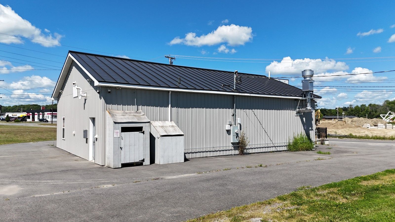 Photo 22 of Small Commercial Property - Broad Commercial Zoning